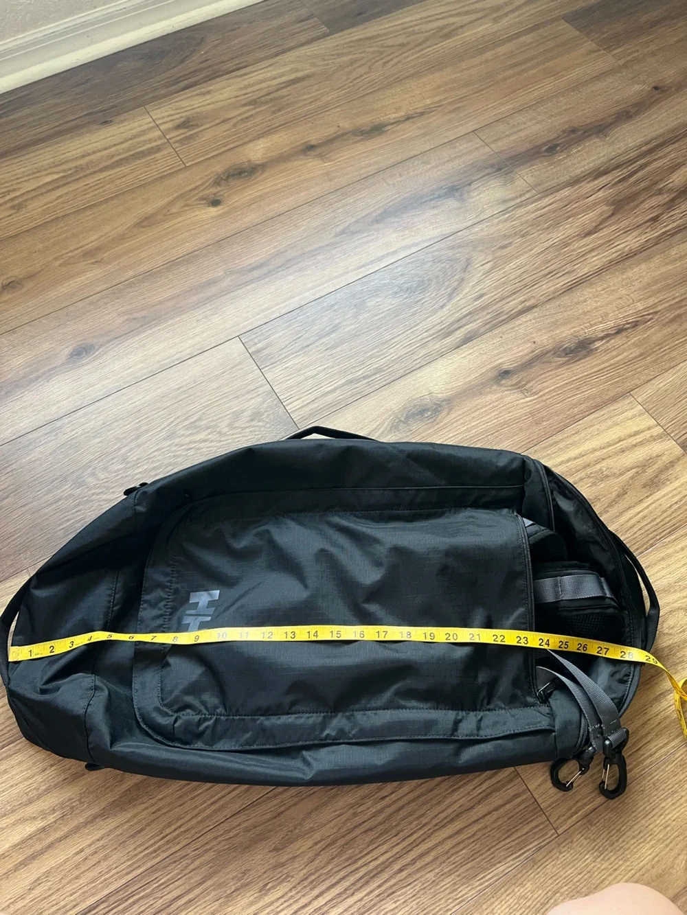 HELLY HANSEN Canyon Duffel Pack 50L Black Backpack Duffel Convertible Travel Bag